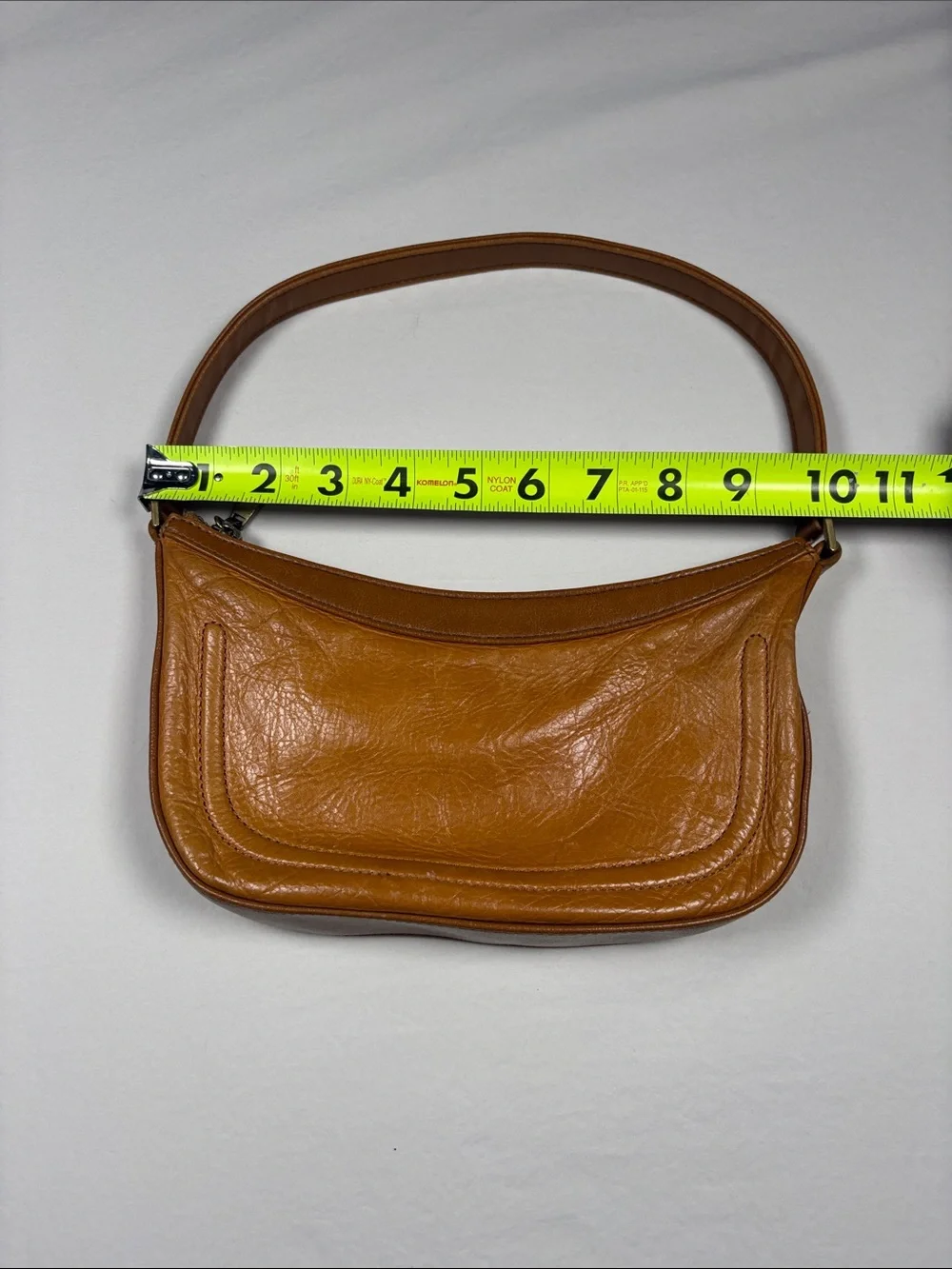 Aurielle Tan Leather Shoulder Bag - Picture 6 of 6